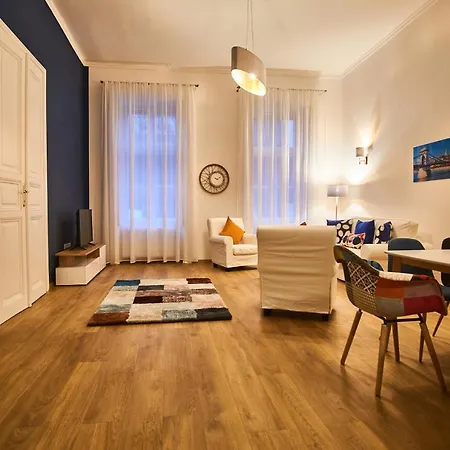 D20 | Apartment