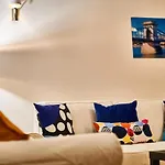 Apartman D20 | *